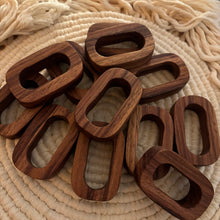 Cargar imagen en el visor de la galería, Set de Servilleteros Cordia 12 piezas