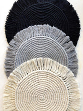 Cargar imagen en el visor de la galería, Sets Bases de Plato tejido Macramé 4, 6, 8, 12 pz