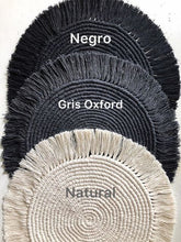 Cargar imagen en el visor de la galería, Sets Bases de Plato tejido Macramé 4, 6, 8, 12 pz
